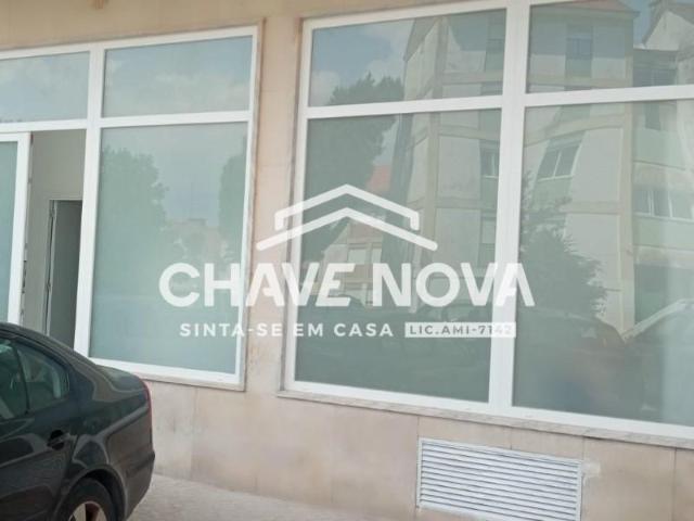 Loja venda em Almada, Setúbal