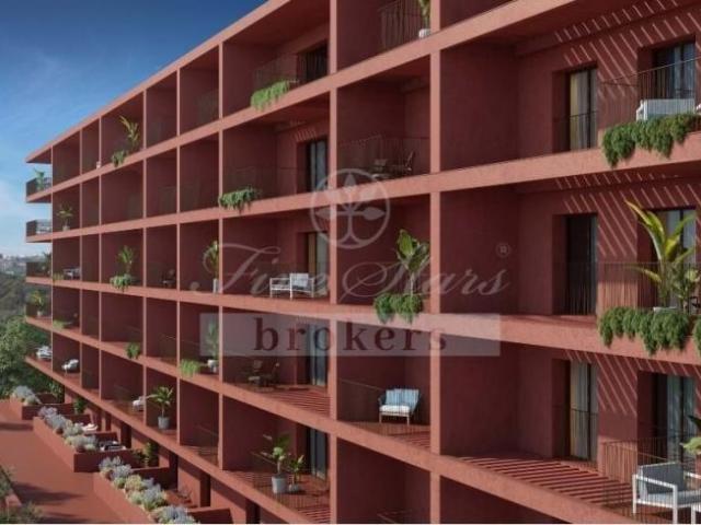 Apartamento venda em Almada, Setúbal