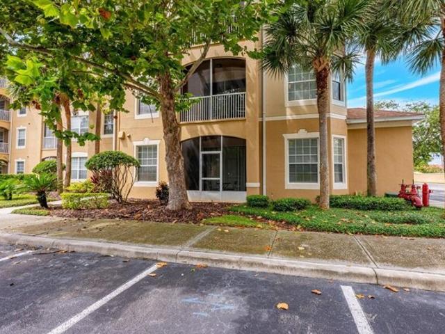 Condo for sale in Four Corners, Florida