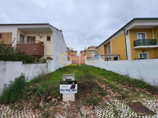 Terreno venda em Almeirim, Santarém