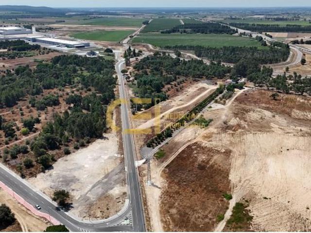 Terreno venda em Almeirim, Santarém