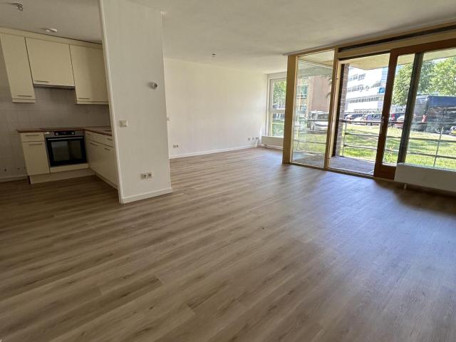Appartement te huur in Staatsliedenwijk, Almere-haven
