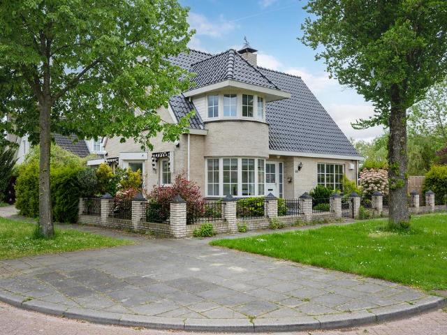 Woning te huur in Filmwijk, Almere-haven
