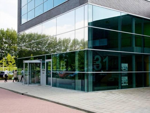 Bedrijfspand te huur in Almere-haven, Flevoland