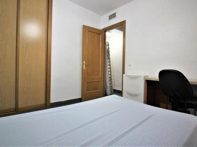 Apartamento en alquiler en Barrio Araceli, Almería