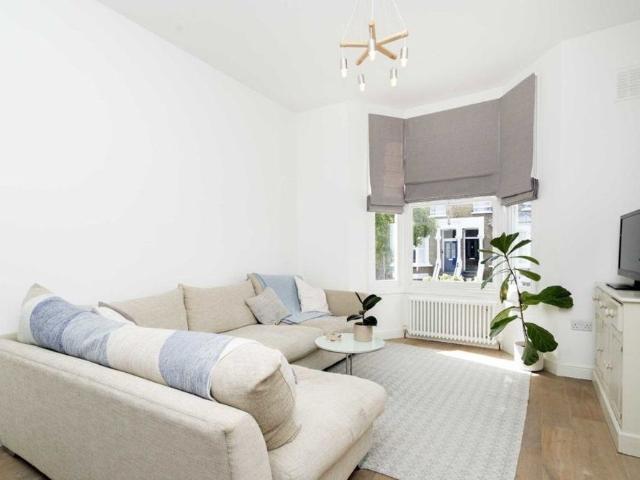 Apartment for rent in Cat Hill, Isle Of Man