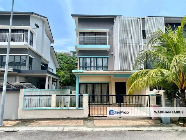 House for sale in Petaling, Damansara Damai