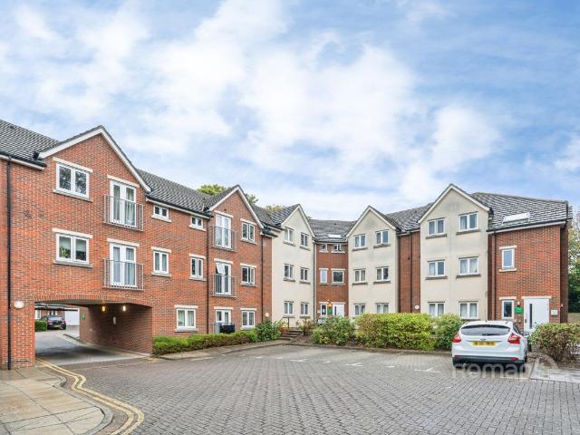 Apartment for rent in Camberley, Surrey Heath