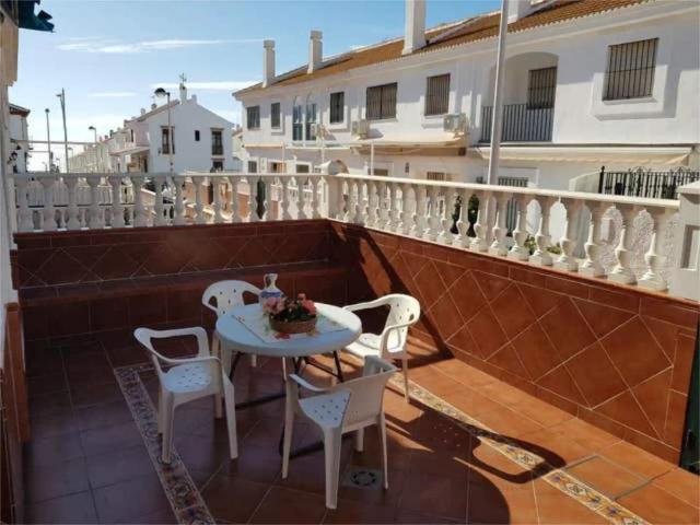 Apartamento en alquiler en 1ª Fase, El Condado