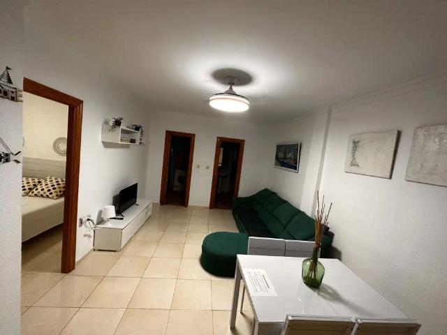 Apartamento en alquiler en 1ª Fase, El Condado