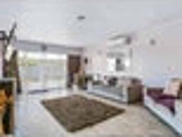 Townhouse for sale in Victoria, Rotorua