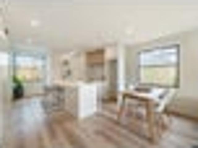 Townhouse for sale in Days Bay, Wellington