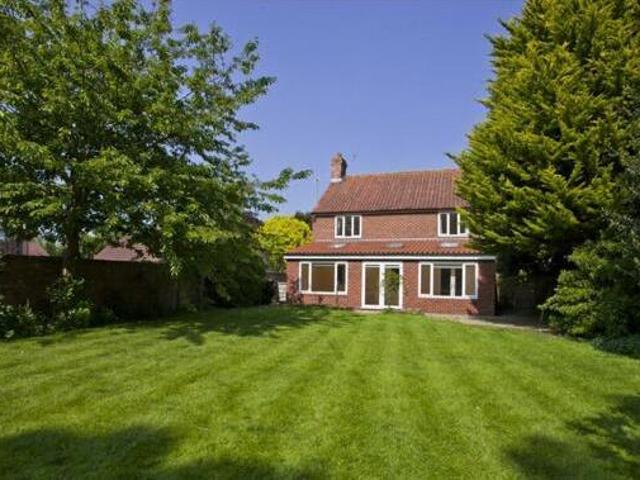 House for sale in High Field, York