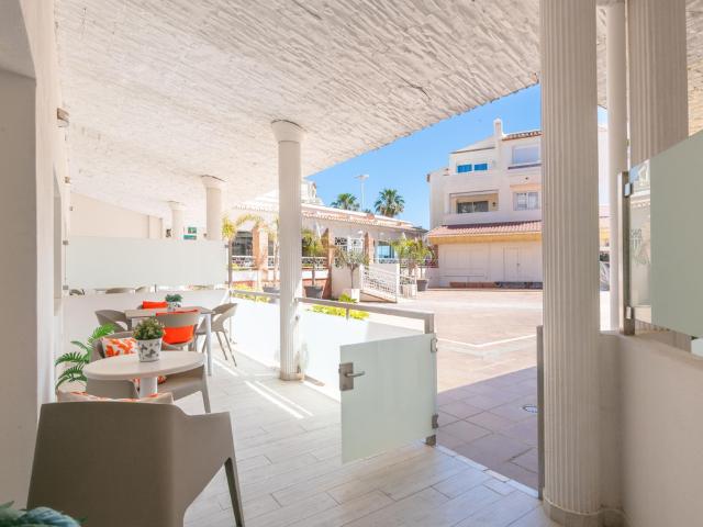 Apartamento en alquiler en Costa, Benalmádena