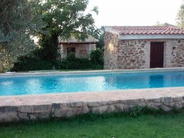 Casa en alquiler en Casasbuenas