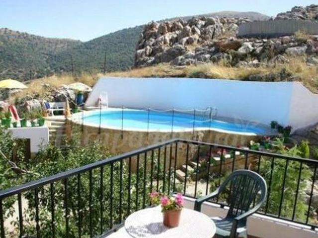 Casa en alquiler en Valdepeñas De Jaén, Andalucía