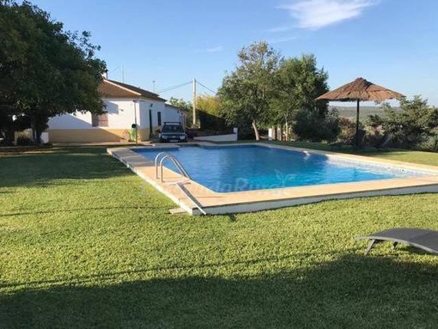 Casa en alquiler en La Puebla De Los Infantes, Andalucía