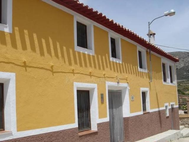Casa en alquiler en Moratalla
