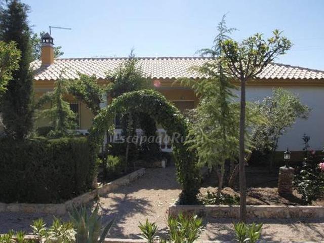 Casa en alquiler en Pozo Alcón, Andalucía