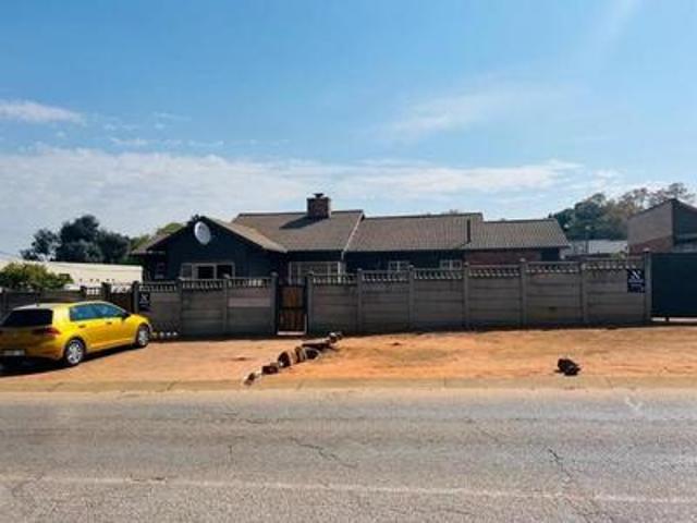 House for rent in Nooitgedacht, Gauteng