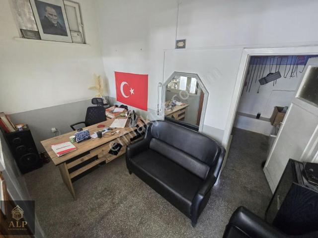Yenimahalle, Ankara içerisinde kiralık Dükkan