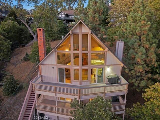 House for sale in Cedar Glen, California