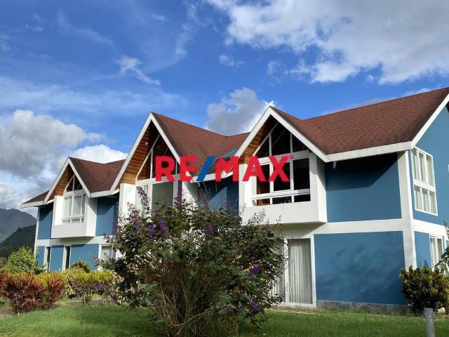 Casa venta en Chontabamba, Pasco