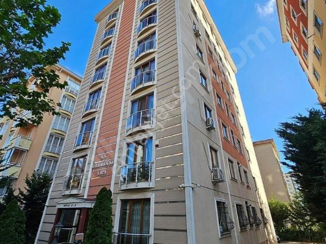 Ümraniye, İstanbul içerisinde kiralık mülk