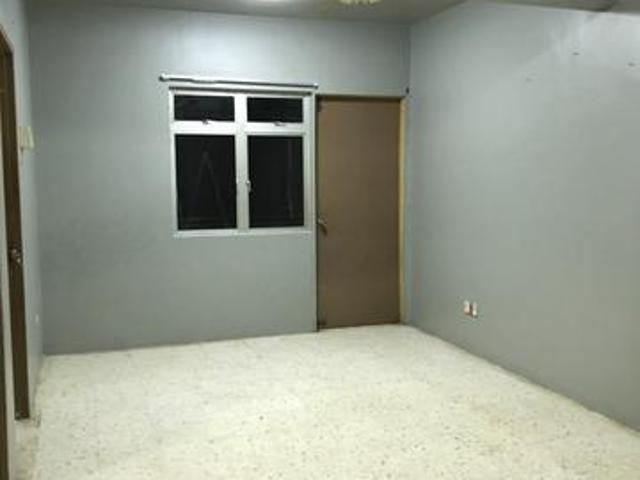 Apartment for sale in Petaling, Subang Jaya
