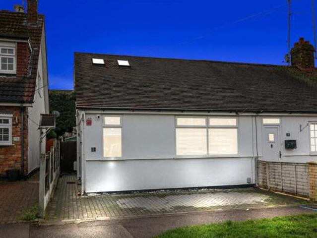House for sale in Hutton, Navestock Side