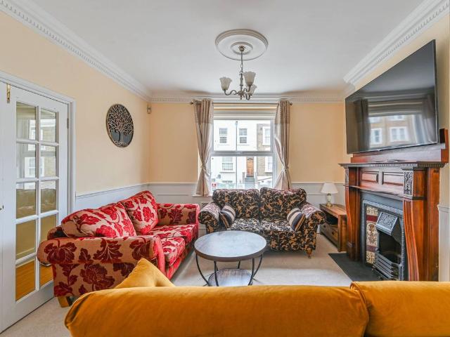 House for rent in London Borough of Lewisham, New Cross