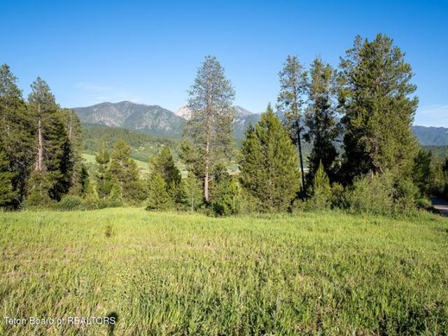 Land for sale in Wyoming