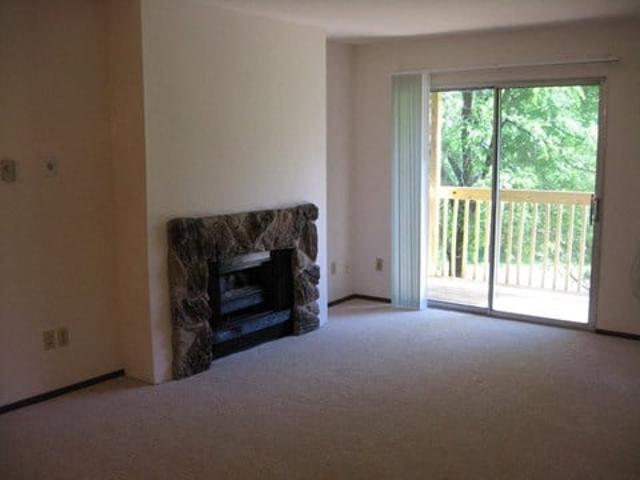Apartment for rent in South Milwaukee