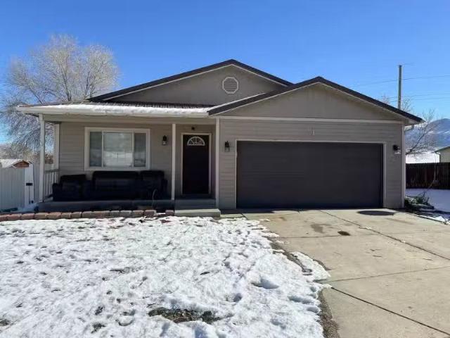 House for rent in Clifton