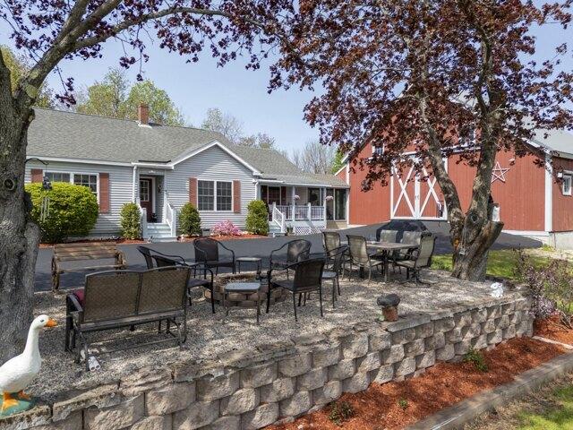 House for sale in Paris, Maine
