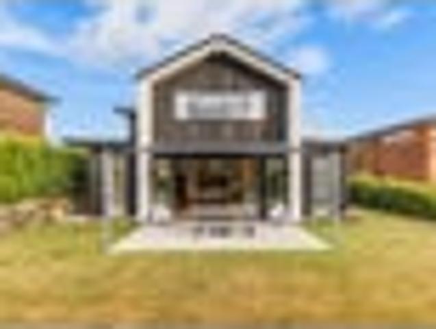 House for sale in Otakou