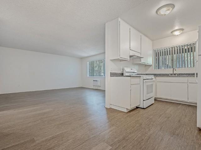 Apartment for rent in Alpine, California