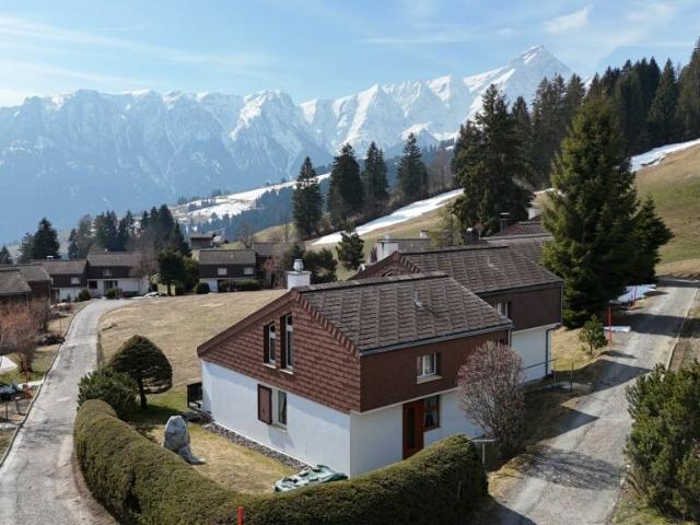 Einfamilienhaus kaufen in Cazis, Graubünden
