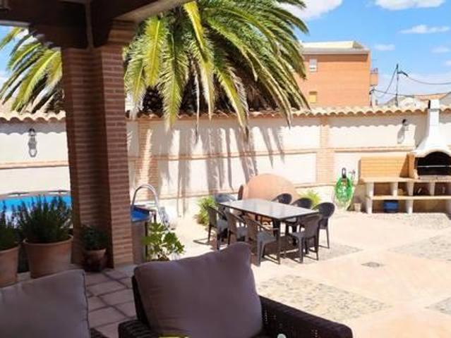 Casa en alquiler en Escalonilla