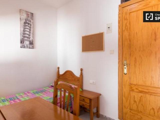 Habitación en alquiler en Granada Habitación en alquiler en Granada