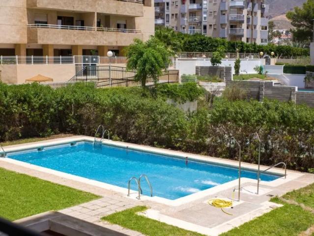 Apartamento en alquiler en Roquetas De Mar, Andalucía