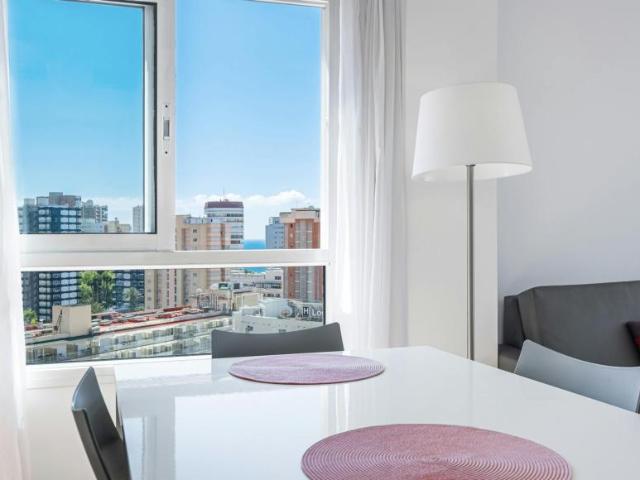 Apartamento en alquiler en Benidorm, Llevant
