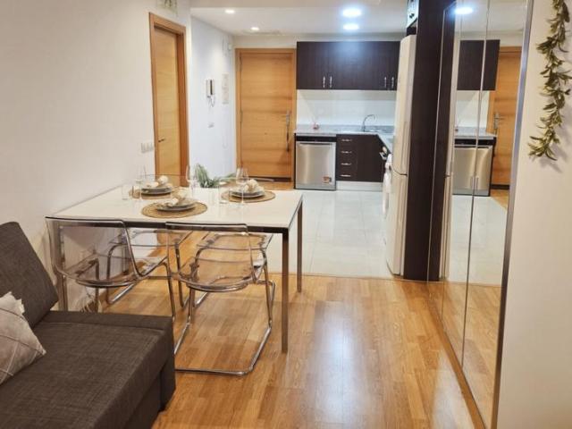 Apartamento en alquiler en Castellón De La Plana, Grup la Magdalena