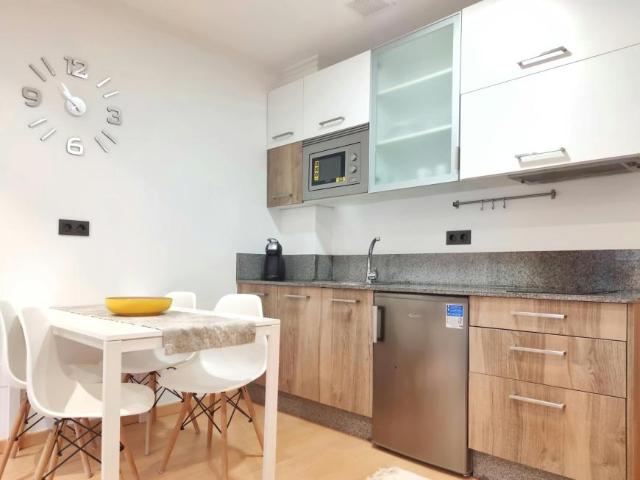 Apartamento en alquiler en Sanxenxo, Padriñán