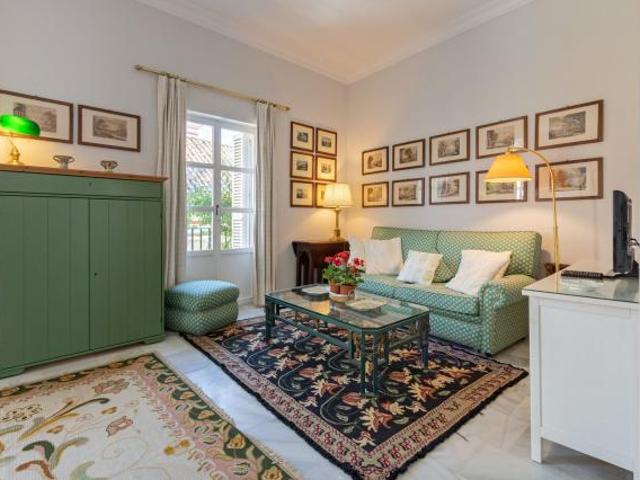Apartamento en alquiler en Sevilla, Santa Cruz