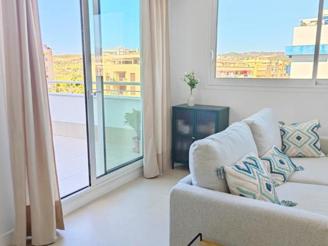 Apartamento en alquiler en Torre del Mar, La Axarquía