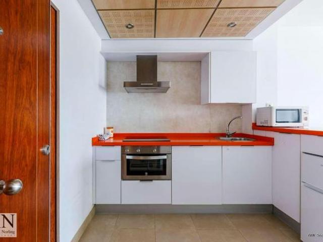 Apartamento en alquiler en Vélez-málaga, Caleta 2000