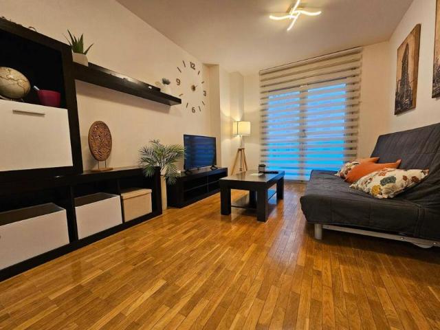Casa en alquiler en El Llano, Gijón