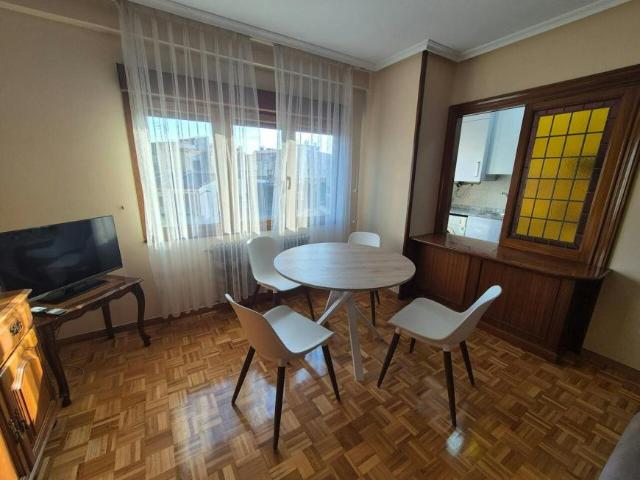 Casa en alquiler en Los Campos, Gijón