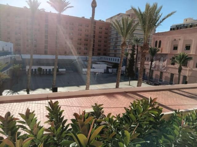 Local Comercial en alquiler en Almería